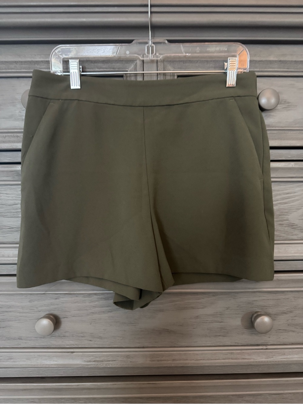 Loft olive green flat front, pull on, dress shorts